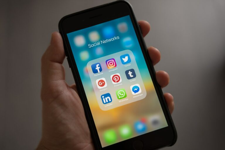 instagram-facebook-ads